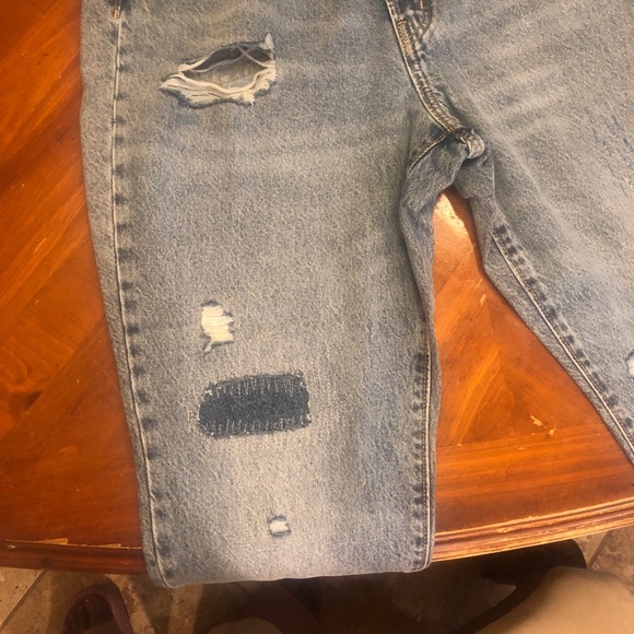 Old Navy OG Straight Leg  High Rise Acid Wash Jeans in size 16 w/ slim pockets - Picture 4 of 9